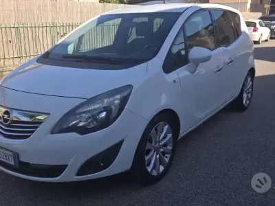 Occasion Opel Meriva Cosmo 120 PK (88 kW) 2012 Wit MPV