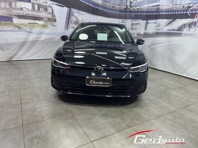 Usata VW Golf VII Life 150 CV (110 kW) 2020 Nero Berlina