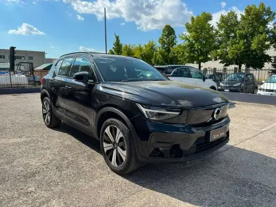 Usata Volvo XC40 Core 80 kW (109 CV) 2023 Nero SUV