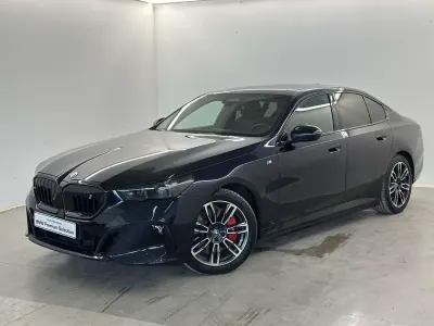 Usata BMW i5 289 kW (394 CV) 2025 Nero Berlina