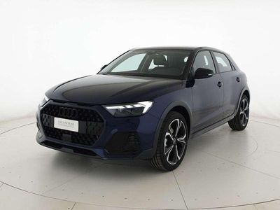 Nuova Audi A1 116 CV (85 kW) 2026 Blu navarra metallizzato nero Berlina