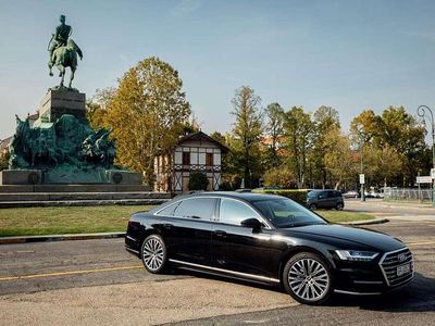 Audi A8L