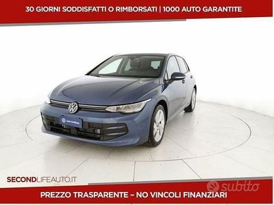Nuova VW Golf VIII Edition 2025 Blu Berlina