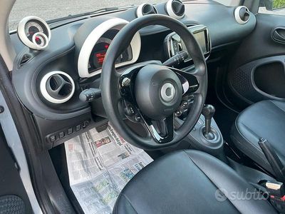 Usata 2018 Smart ForTwo Electric Drive Monovolume | 9900 €