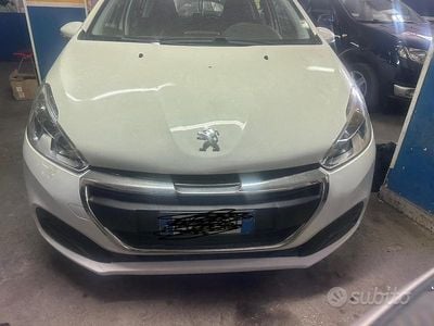 Usata Peugeot 208 2015 Bianco Utilitaria
