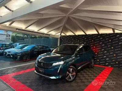 Usata Peugeot 3008 Allure 131 CV (96 kW) 2023 Grigio SUV