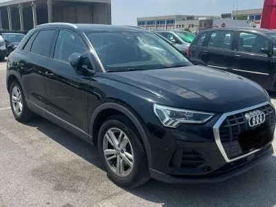 Usata Audi Q3 Ambiente 150 CV (110 kW) 2019 Nero SUV