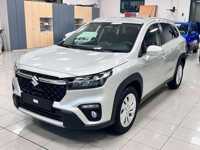 Nuova Suzuki SX4 S-Cross 110 CV (80 kW) 2025 Argento SUV