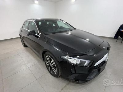 Nero Usata 2021 Mercedes A180 Premium Berlina | 24.900 € (Ottimo prezzo)