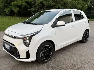 Usata Kia Picanto 67 CV (49 kW) 2024 Bianco Utilitaria