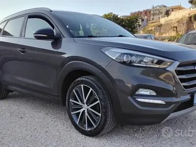 Usata Hyundai Tucson Xpossible 136 CV (100 kW) 2018 Grigio SUV