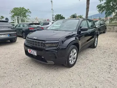 Usata Jeep Avenger EV Longitude 61 kW (84 CV) 2024 Nero SUV