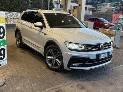 Gebraucht VW Tiguan R-line 150 PS (110 kW) 2019 SUV