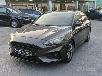 Usata Ford Focus ST-Line 125 CV (91 kW) 2019 Antracite metallizzato Berlina