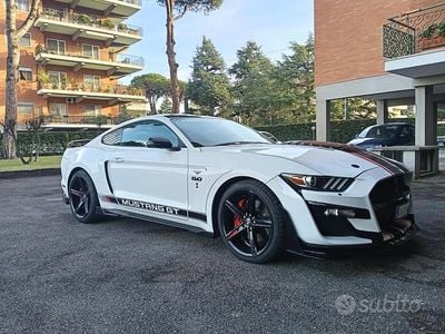 Usata Ford Mustang GT Fastback 460 CV (338 kW) 2017 Bianco Berlina