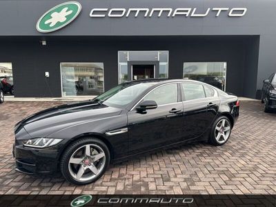 usata Jaguar XE 2.0 D 180 CV AWD aut. Prestige