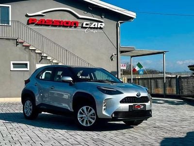 Usata Toyota Yaris Cross Business Edition 116 CV (85 kW) 2021 Grigio SUV
