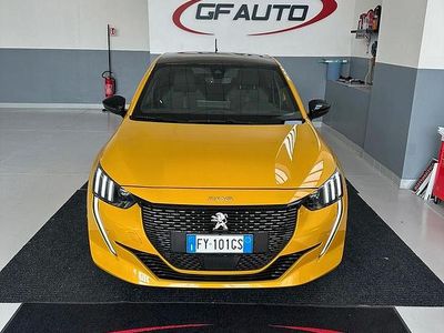 Usata Peugeot 208 GT-line 101 CV (74 kW) 2019 Giallo Utilitaria