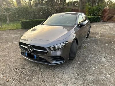 Grigio Usata 2023 Mercedes A180 Edition Berlina | 26.999 € (Buon prezzo)
