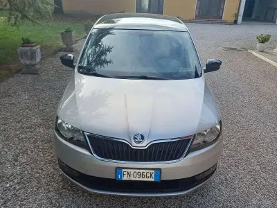 Usata Skoda Rapid Ambition 116 CV (85 kW) 2017 Argento Utilitaria