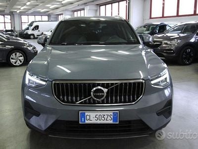 Usata Volvo XC40 Core 129 CV (94 kW) 2022 Grigio SUV