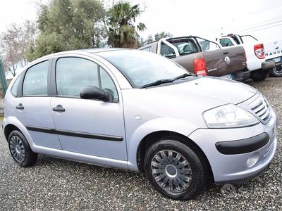 Usata Citroën C3 60 CV (44 kW) 2003 Viola Berlina