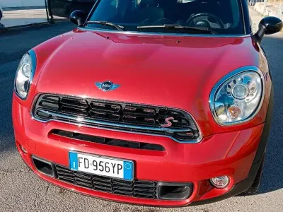 Usata Mini Cooper SD 143 CV (105 kW) 2016 Rosso Utilitaria