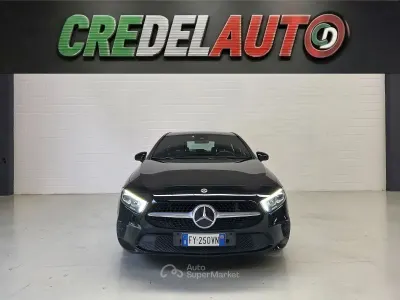 Usata Mercedes A180 136 CV (100 kW) 2019 Nero Berlina