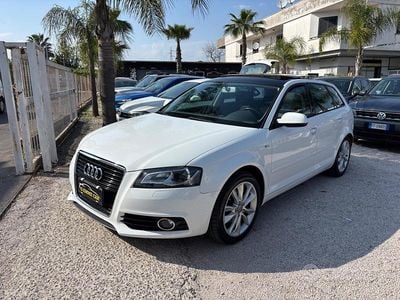 Usata Audi A3 Ambiente 105 CV (77 kW) 2012 Bianco Utilitaria