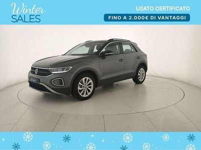 Usata VW T-Roc Life 150 CV (110 kW) 2022 Indium grey metallizzato/deep black perlato SUV