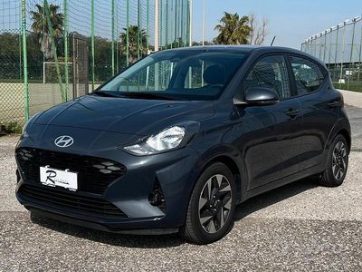 Usata Hyundai i10 63 CV (46 kW) 2024 Grigio Utilitaria