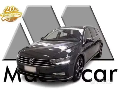 Usata VW Passat Executive 200 CV (147 kW) 2020 Nero Station wagon