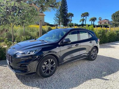 Usata Ford Kuga ST-Line 120 CV (88 kW) 2022 Nero SUV