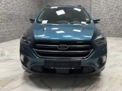 Usado Ford Kuga ST-Line 2019 Azul SUV