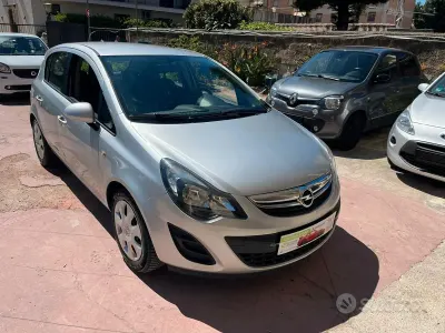 Usata Opel Corsa 95 CV (69 kW) 2015 Argento Utilitaria