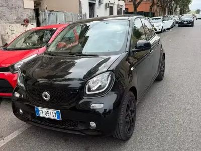 Usata Smart ForFour 90 CV (66 kW) 2019 Utilitaria