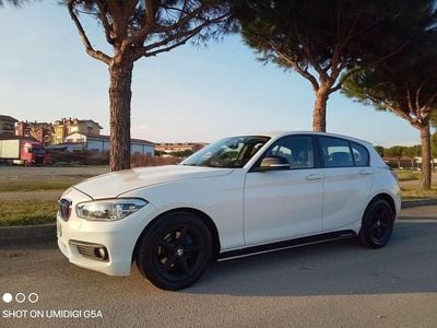 Usata BMW 116 Sport Line 116 CV (85 kW) 2016 Bianco Utilitaria