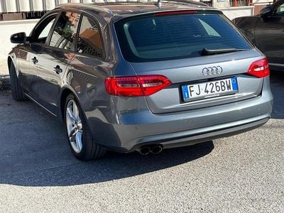 Grigio Usata 2014 Audi A4 S-Line Station wagon | 9000 € (Buon prezzo)