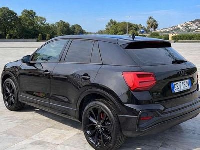 Begagnad Audi Q2 S-Line 190 HK (139 kW) 2020 Svart SUV