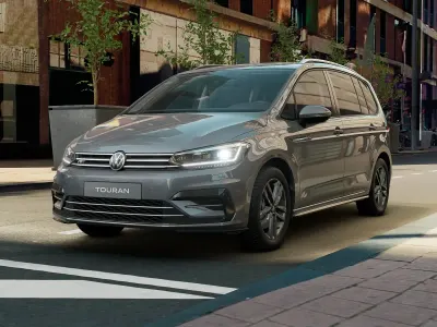 Nuova VW Touran Business 150 CV (110 kW) 2026 Dolphin grey metallizzato Monovolume