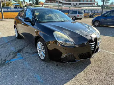 Usata Alfa Romeo Giulietta Exclusive 109 CV (80 kW) 2014 Nero Berlina