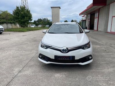 Toyota Auris Touring Sports