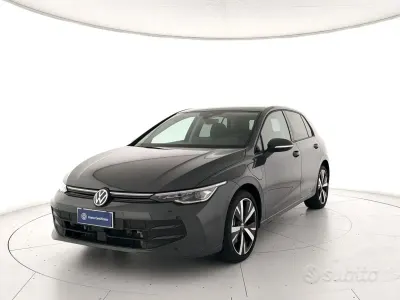 Usata VW Golf VIII Edition 204 CV (150 kW) 2025 Grigio Berlina