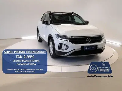 Usata VW T-Roc Life 116 CV (85 kW) 2022 Bianco SUV