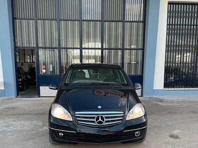 Mercedes 180