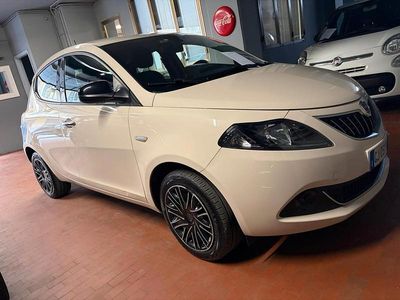 Usata Lancia Ypsilon S 69 CV (50 kW) 2022 Beige Utilitaria