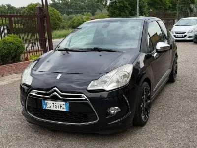 Usata Citroën DS3 Sport Chic 111 CV (81 kW) 2011 Nero Utilitaria
