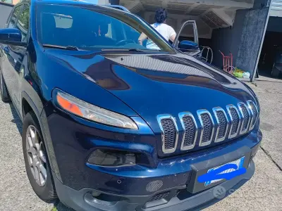 Second-hand Jeep Cherokee