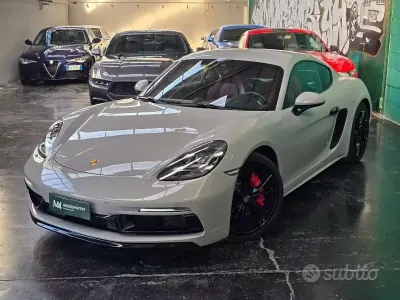 Usata Porsche 718 350 CV (257 kW) 2022 Grigio Coupé