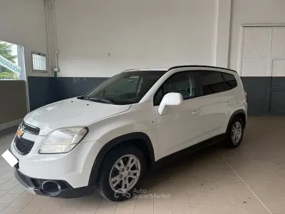 Usata Chevrolet Orlando LT 141 CV (103 kW) 2012 Bianco Monovolume
